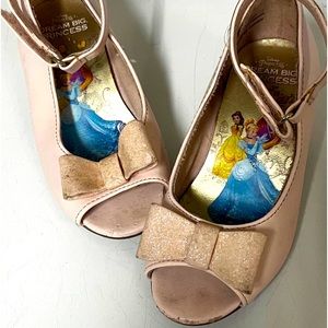 Disney Princess Opwn Toe Littke Girl Pumps sz7